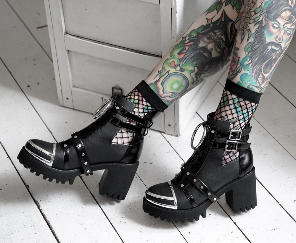 Disturbia - Subculture Fashions for Women - Quirky Shops